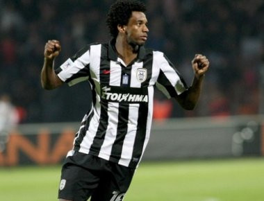 Λίνο για τα θύματα των Τεμπών (φωτό)